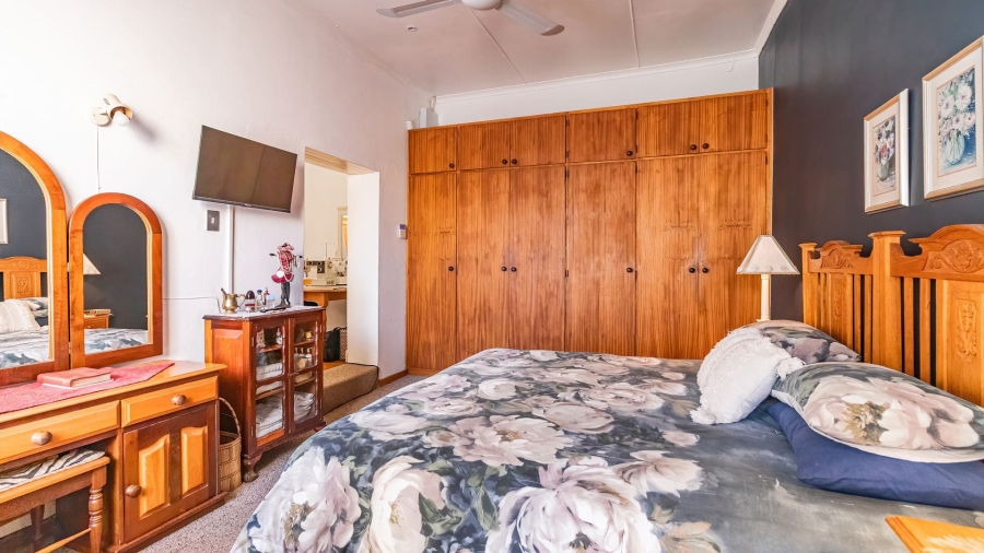 4 Bedroom Property for Sale in Bonnievale Western Cape